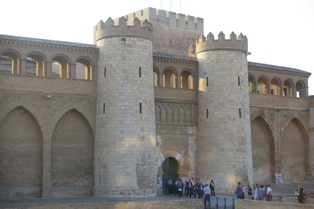 palacio_aljaferia.jpg